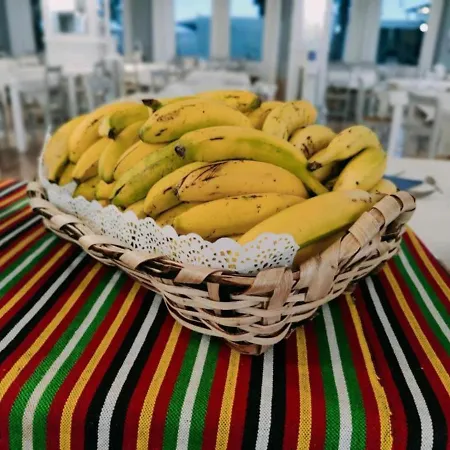 Studio With Breakfast Included And Heated Pool * לוס ריאלחוס