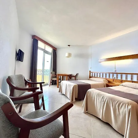 Studio With Breakfast Included And Heated Pool * לוס ריאלחוס